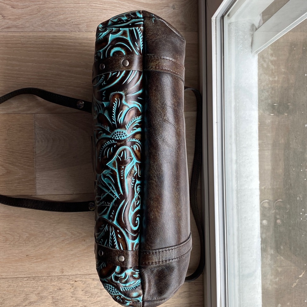 Patricia Nash Turquoise Tooled Leather Bag - Picture 16 of 16